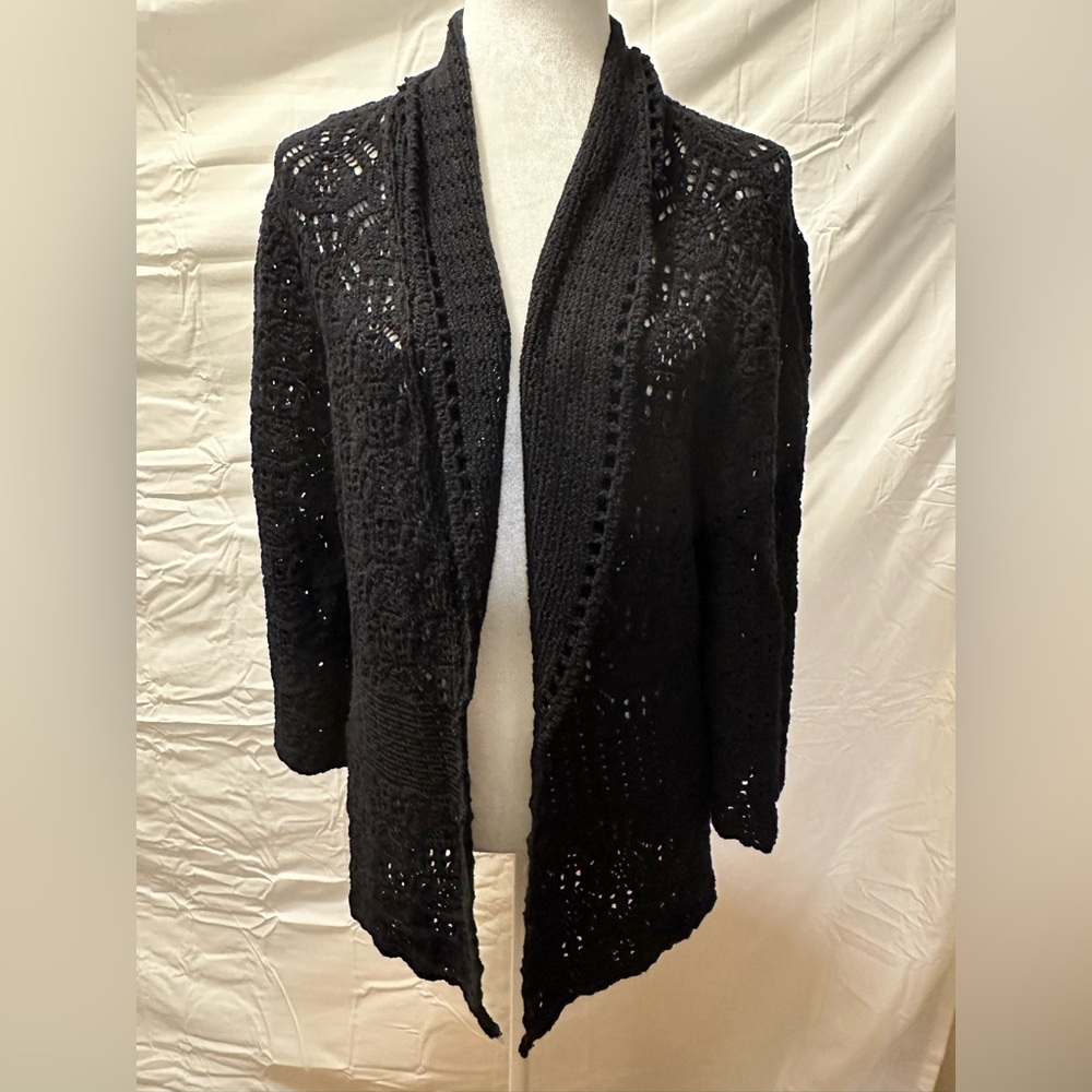 JMcollection lacy black 3/4 sleeve 3 front button sweater XL